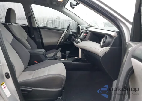 2015 Toyota Rav4 Xle из США, поврежденный, VIN JTMWFREV9FD050155